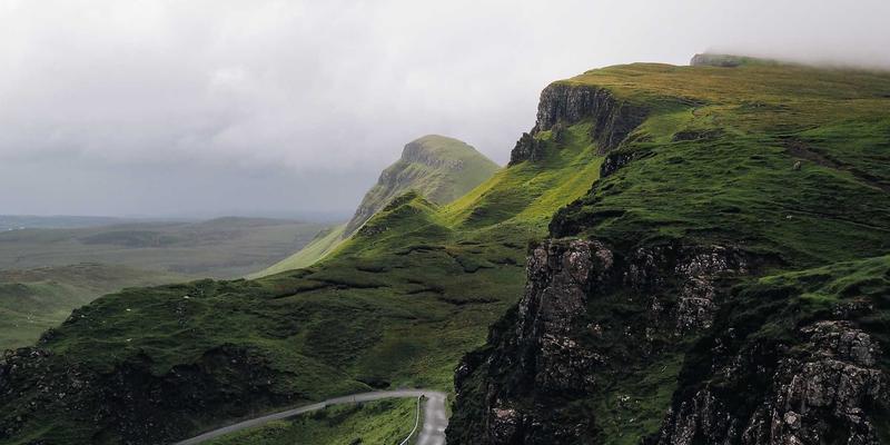 基林卡利南77：数字艺术新浪潮中的创意作品集典范