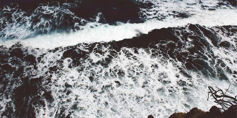 基林卡利南进阶指南：从绘画到平面设计的创意跃迁