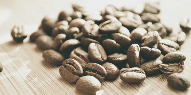 基林卡利南钻石：从晶体学经典到创意作品集平面设计的灵感源泉